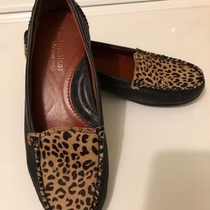Naturalizer loafer shoes
